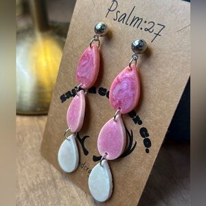 Valentine’s pearl pink Earrings